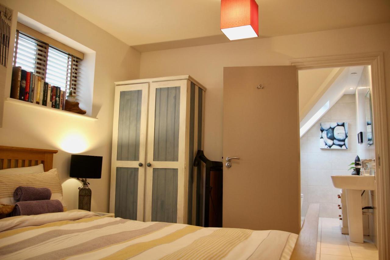 The Enclave Bed & Breakfast Worthing Exterior foto